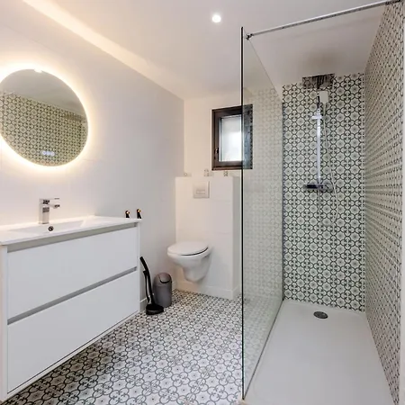 Maison De Confort 8 Personnes Avec Piscine Монтобан