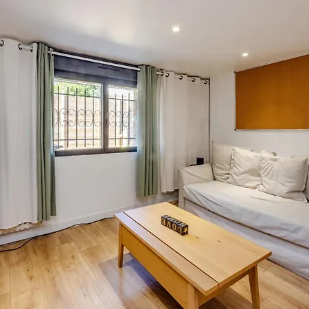 Maison De Confort 10 Personnes Avec Piscine 度假居