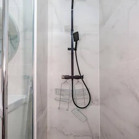 Maison De Confort 8 Personnes Avec Piscine Монтобан