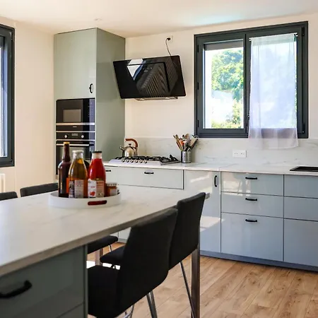 度假居 Maison De Confort 10 Personnes Avec Piscine