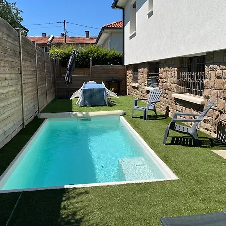 Maison De Confort 8 Personnes Avec Piscine Дом отдыха