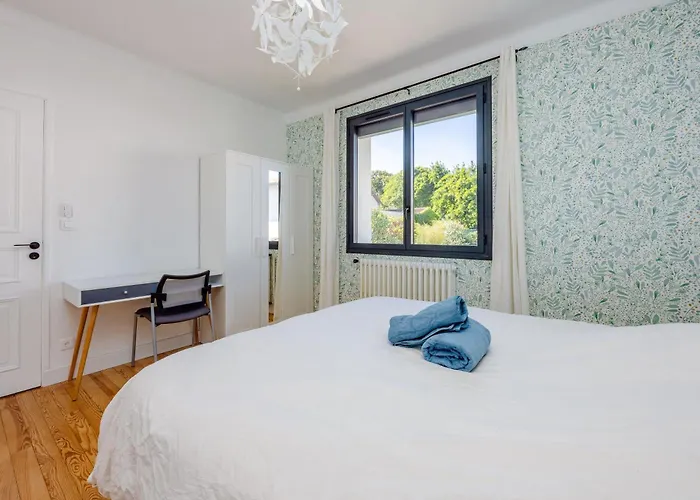 Maison De Confort 10 Personnes Avec Piscine *