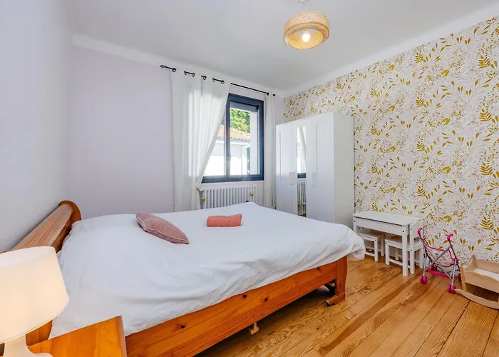 בית נופש Maison De Confort 10 Personnes Avec Piscine