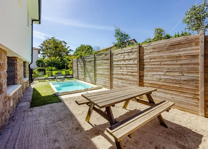 בית נופש Maison De Confort 10 Personnes Avec Piscine