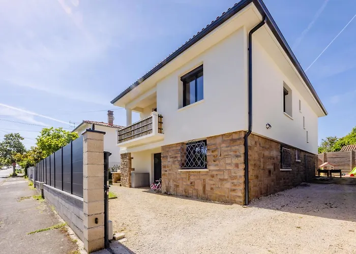 בית נופש Maison De Confort 10 Personnes Avec Piscine *