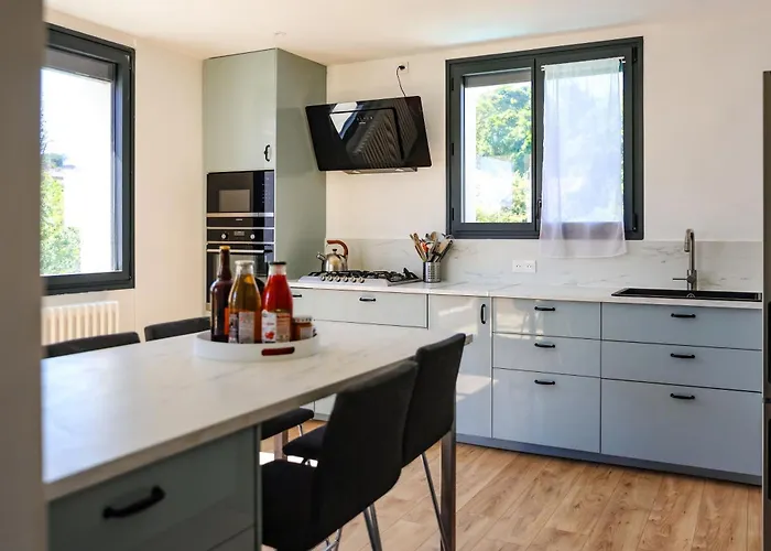 בית נופש Maison De Confort 10 Personnes Avec Piscine