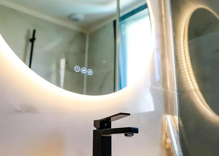 Maison De Confort 10 Personnes Avec Piscine *